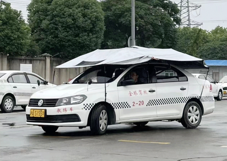 上海學(xué)車報名哪家好